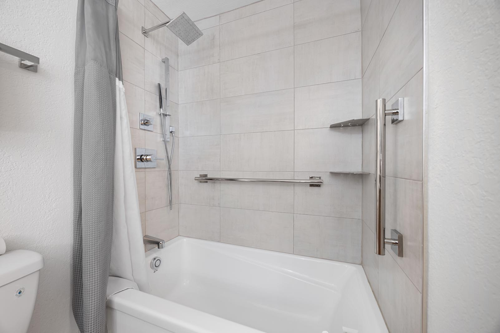 gallery-image-6A8018