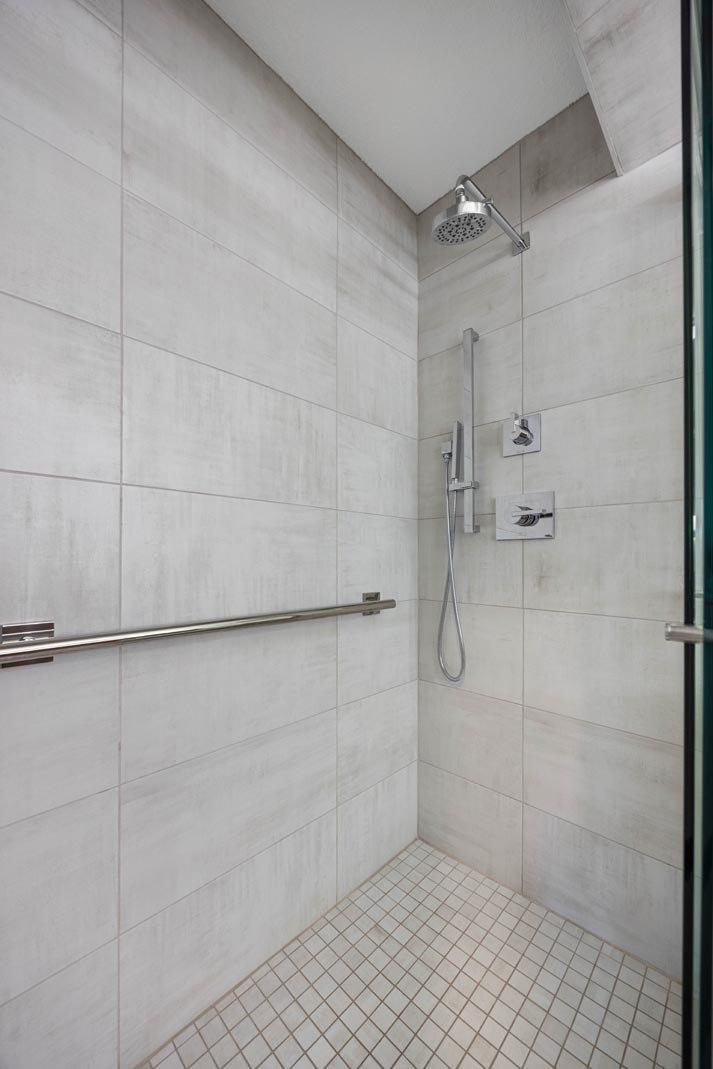 gallery-image-6A8045